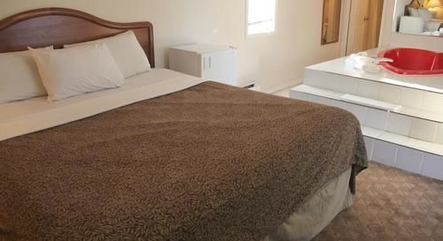 Niagara Inn & Suites Екстериор снимка