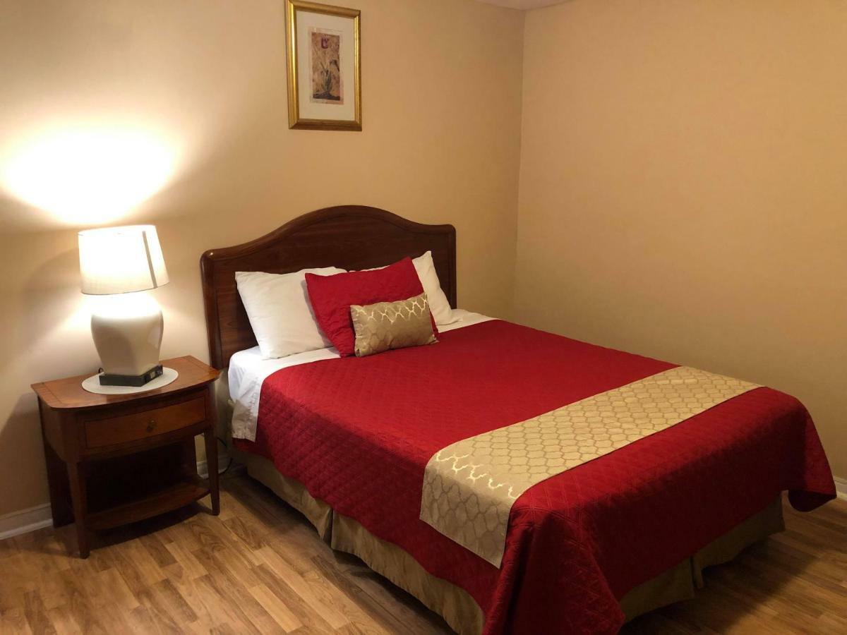 Niagara Inn & Suites Екстериор снимка